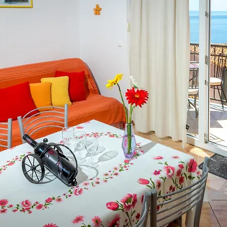 14 Apartman Brela
