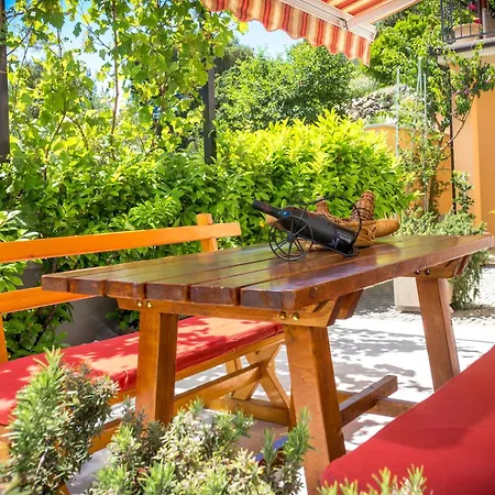 Apartman 14 Brela