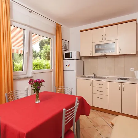 14 Apartment
